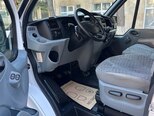 Ford Transit-17