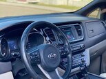 Kia Carnival-8