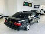 Mercedes E 240-10