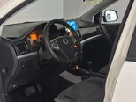 Ssang Yong Korando-12