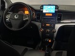 Ssang Yong Korando-19