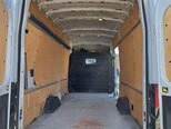 Ford Transit-6