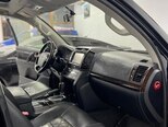 Toyota Land Cruiser-18