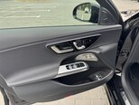 Mercedes E 300 e-16
