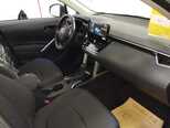 Toyota Corolla Cross-8