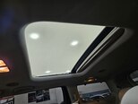 Kia Carnival-17