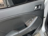 Kia K5-12