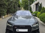 Audi RS7-5