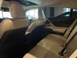 Lexus ES 300h-10