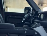 Land Rover Defender-16