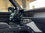 Land Rover Defender-17