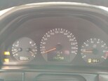 Mercedes E 200-11