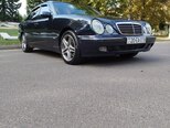 Mercedes E 200-2