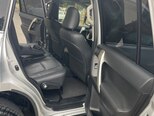 Toyota Land Cruiser Prado-12