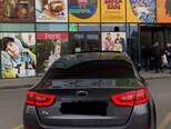 Kia K5-4