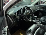 Chevrolet Cruze-12