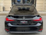 Lexus ES 300h-4