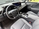 Lexus ES 300h-8