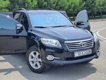Toyota RAV4-1