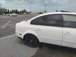 Volkswagen Passat-5