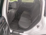 Volkswagen Passat-15
