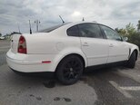 Volkswagen Passat-8