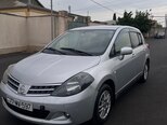 Nissan Tiida-1