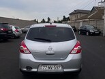Nissan Tiida-5