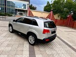 Kia Sorento-10