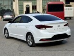 Hyundai Elantra-5