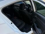 Hyundai Elantra-12
