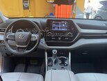 Toyota Highlander-3