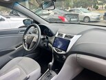 Hyundai Accent-7