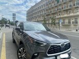 Toyota Highlander-4