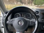 Volkswagen Tiguan-4