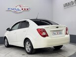 Chevrolet Aveo-5