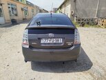 Toyota Prius-8
