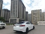 Hyundai Avante-2