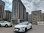 Hyundai Avante-1