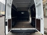 Ford Transit-15