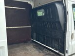 Ford Transit-14