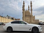 BMW 530e-4