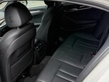 BMW 530e-13