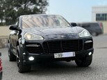 Porsche Cayenne-3