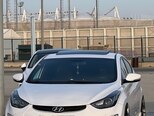 Hyundai Elantra-1