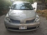 Nissan Tiida-1