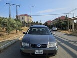 Volkswagen Jetta-1