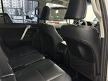 Toyota Land Cruiser Prado-24