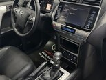 Toyota Land Cruiser Prado-26