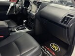 Toyota Land Cruiser Prado-27